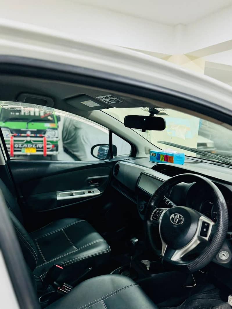 Toyota Vitz 2014 6