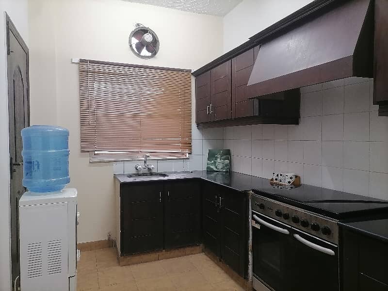 Get A 5 Marla Flat For Rent In Askari 11 - Sector C 19