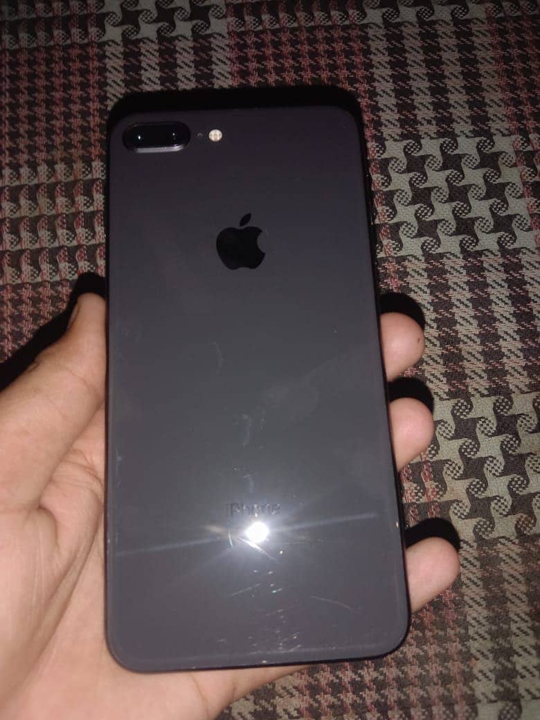 iPhone 8plus 1