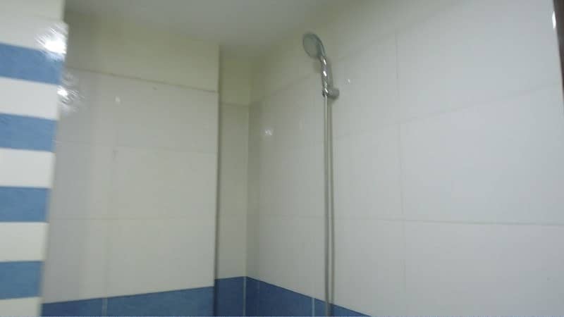 A 10 Marla Flat Is Up For Grabs In Askari 19