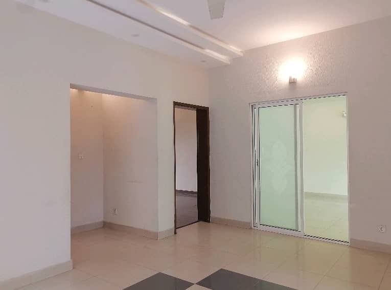 Reserve A Facing Park House Of 14 Marla Now In Askari 11 - Sector A 7