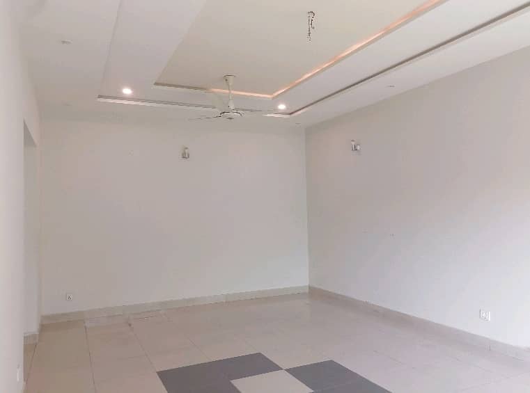 Reserve A Facing Park House Of 14 Marla Now In Askari 11 - Sector A 11