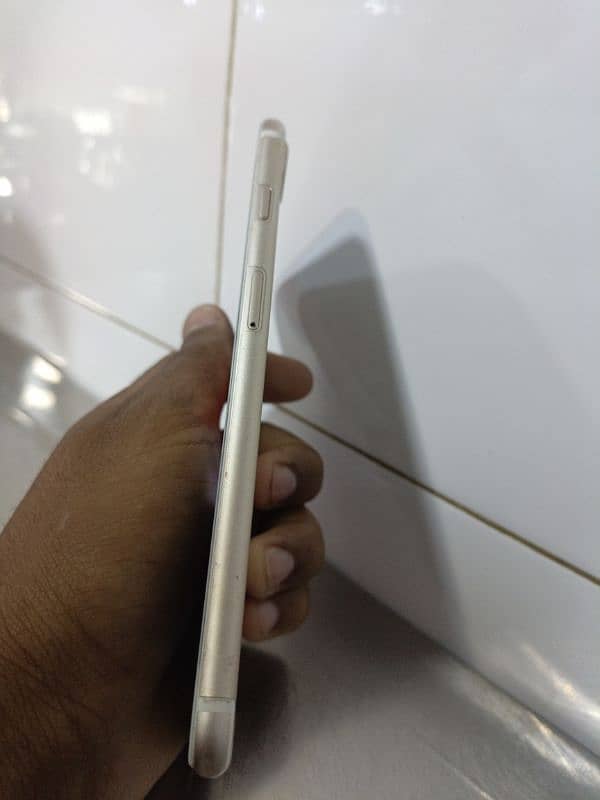 Iphone 7 Plus PTA APPROVED 2