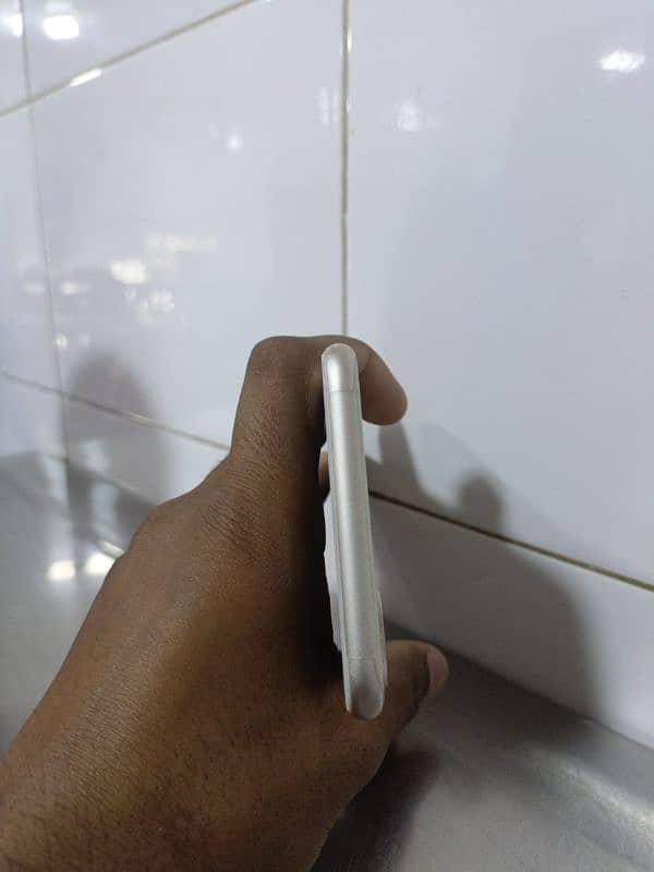 Iphone 7 Plus PTA APPROVED 3