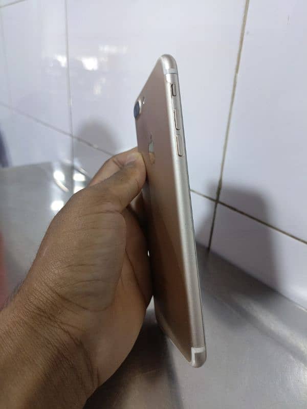Iphone 7 Plus PTA APPROVED 4