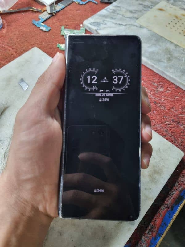 Samsung Z Fold 4 Non pta 4