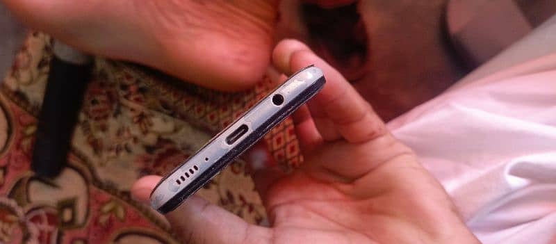 Samsung A30 4