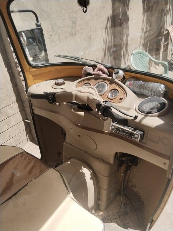 Loader Rikhshaw 250cc 2