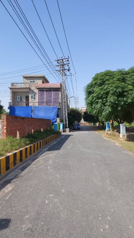 PLOT FOR SALE 0