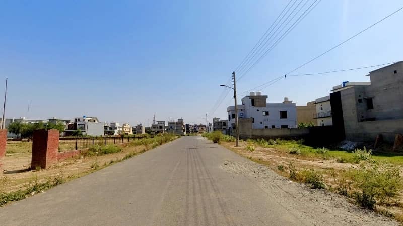EXCELLENT BUILDER LOCATION PLOT FOR SALE 4