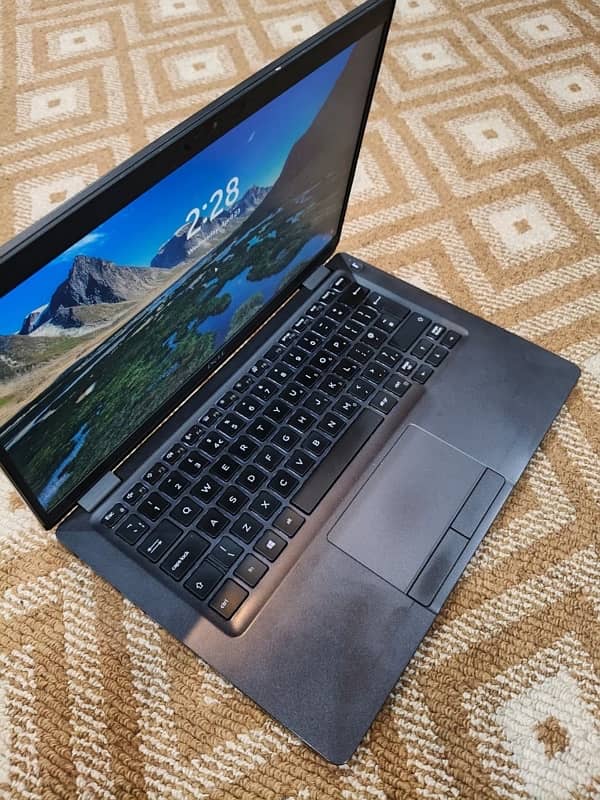 Dell 5300 model i5 8th generation  16gb ram / 256 ssd urgent 1