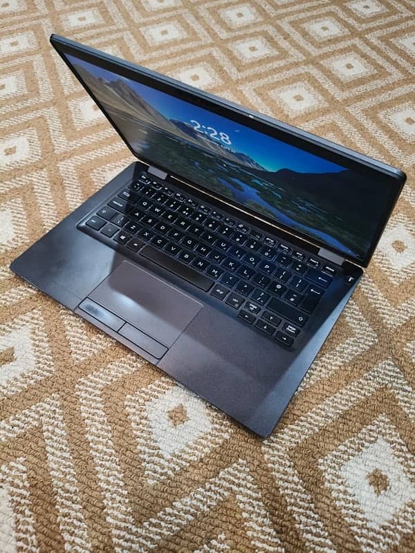 Dell 5300 model i5 8th generation  16gb ram / 256 ssd urgent 2