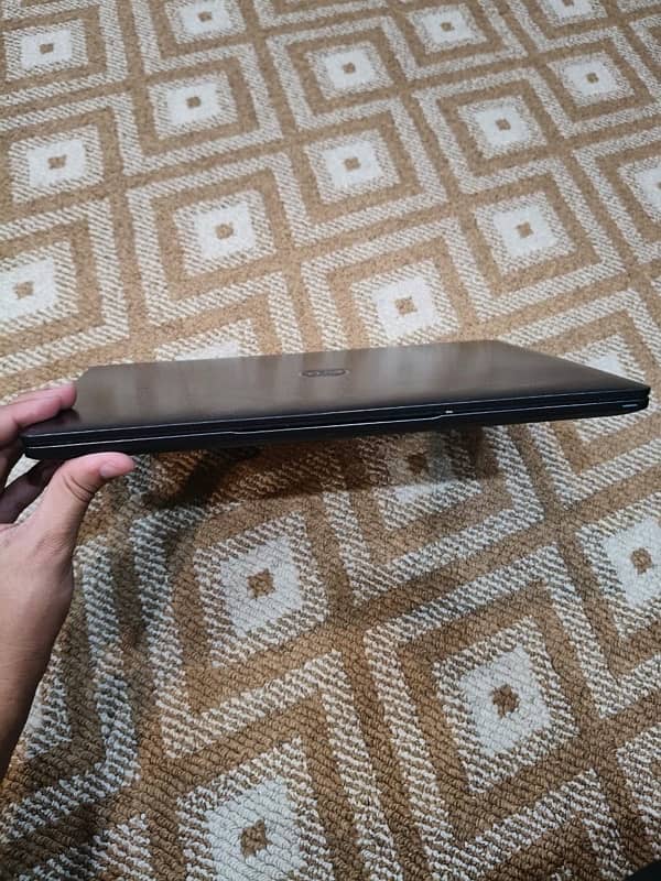 Dell 5300 model i5 8th generation  16gb ram / 256 ssd urgent 4