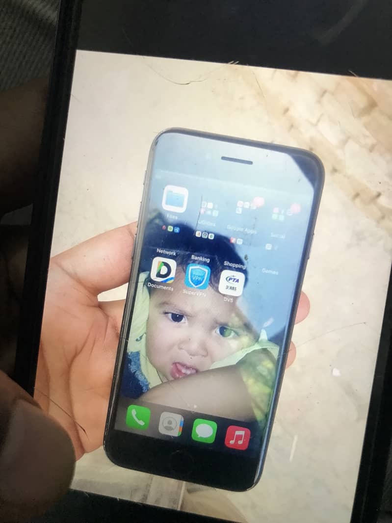 iPhone 7 32GB PTA APPROVED CONDITION SEE IN PICS 1