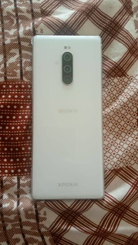 Sony Xperia 1 6/64 GB 2