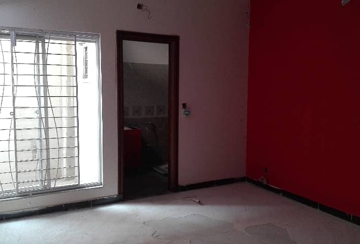 5 Marla Lower Portion Is Available In Allama Iqbal Town - Jahanzeb Block 1