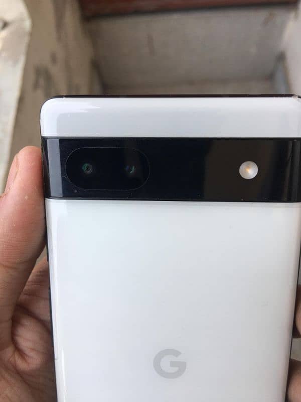 Google Pixel 6a 1