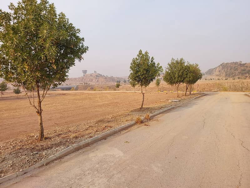 Jasmine 8 Marla Boulevard Plot For Sale In Dha( Phase 7) Old Valley 3