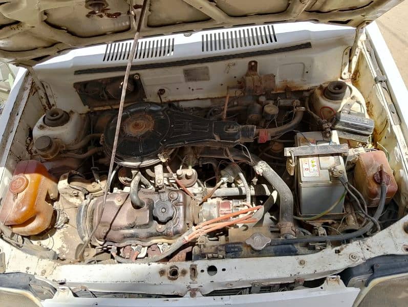 Suzuki Khyber 1992 5