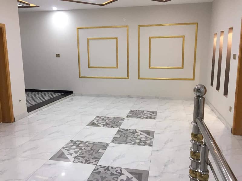 7 Marla Luxury house available for sale in Wapda Town tarujabba peshawar 17