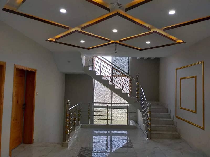 7 Marla Luxury house available for sale in Wapda Town tarujabba peshawar 19