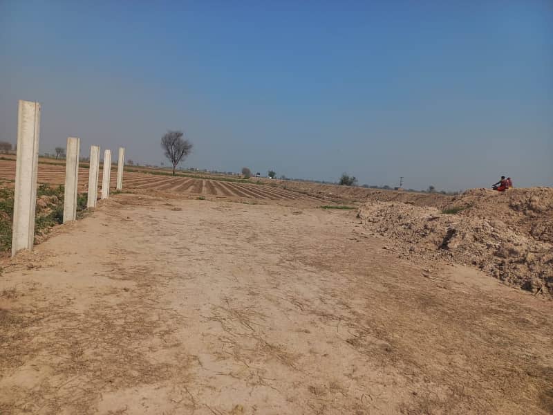 11 Marla residential plot for sale in sahiwal -Faisalabad road 7