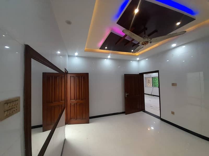 Ideal 10 Marla House Available For Sale In Bahar Coloney Chakri road 21