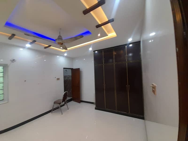 Ideal 10 Marla House Available For Sale In Bahar Coloney Chakri road 32