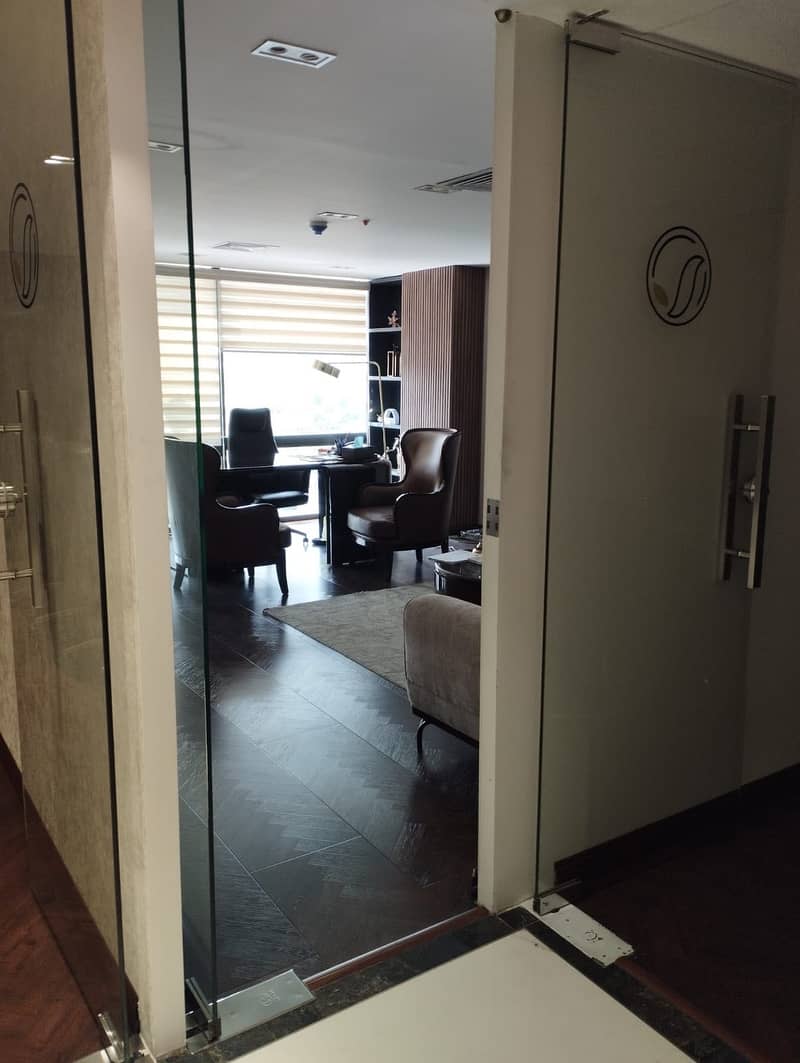 Commercial Office Space Facing Main Boulevard Gulberg 5