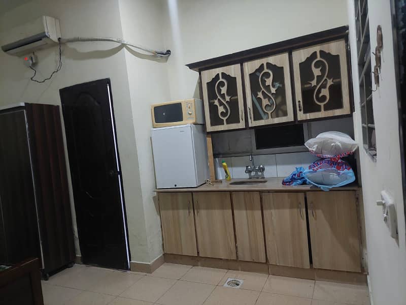 1 Bedroom Fully Furnished Flat For Sale In Block H-3 Johar Town Lahore 7