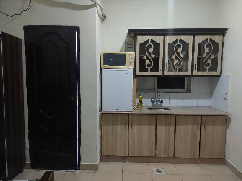 1 Bedroom Fully Furnished Flat For Sale In Block H-3 Johar Town Lahore 10