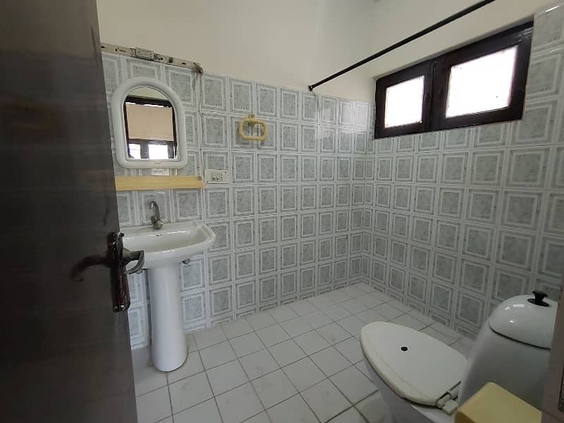 F-8 Up 3 Bed Upper Portion Available For Rent 3