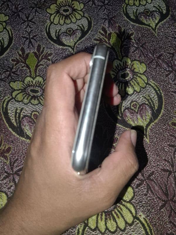 i phone xsmax 256 GB Factory unlock 4