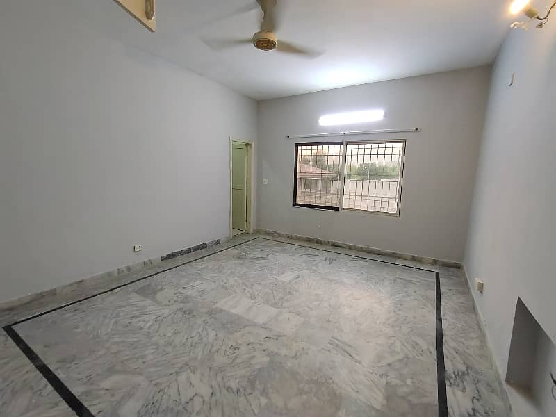 F-10 500sq yd 2 Bed Beautiful Portion Available For Rent 14
