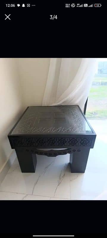 central table. condition 9/10  rate negotiable 3