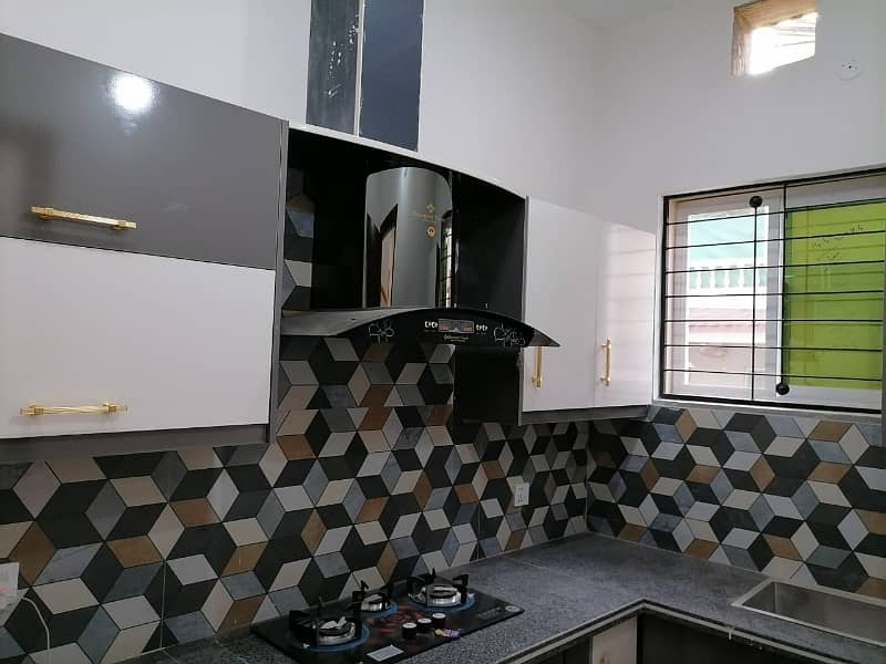 3 Marla House In Cavalry Extension Is Available 2