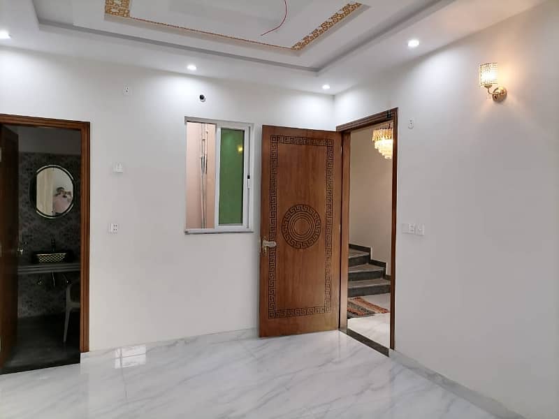 3 Marla House In Cavalry Extension Is Available 8