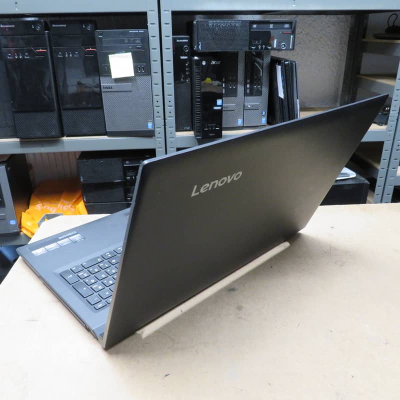 Lenovo V110 Intel i5 7th Gen 8gb ddr4 128gb Ngff 15.6 inch Display 2