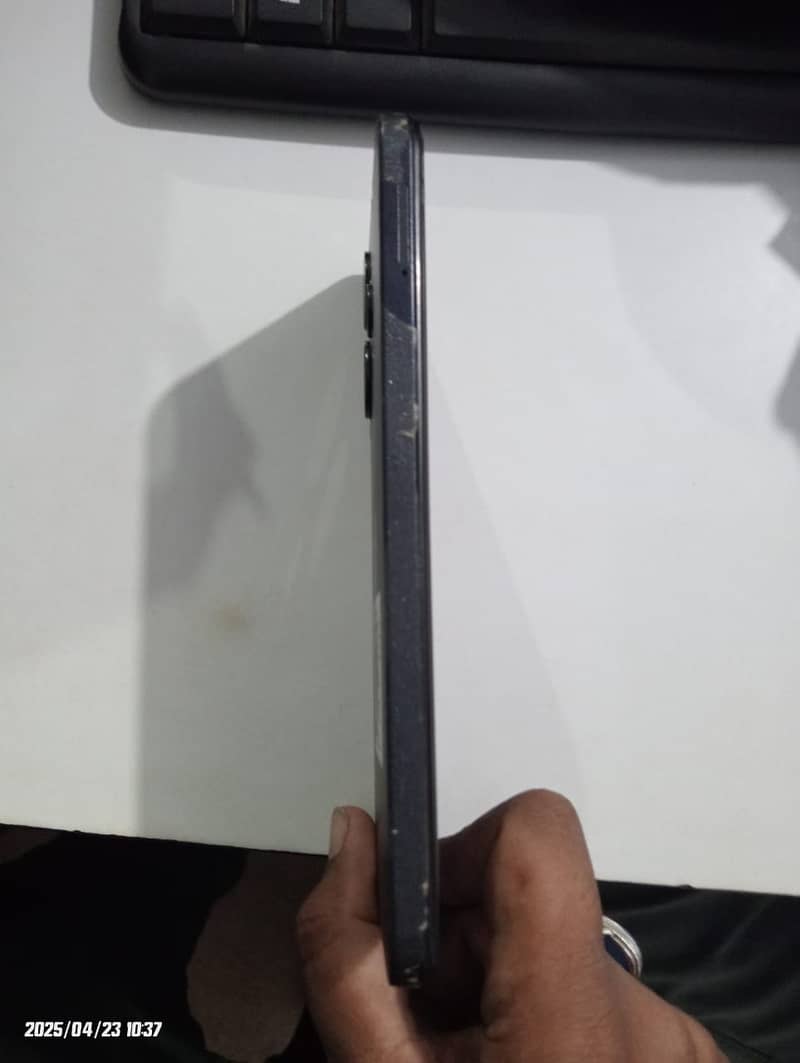 Infinix 30play 4+4/64 2