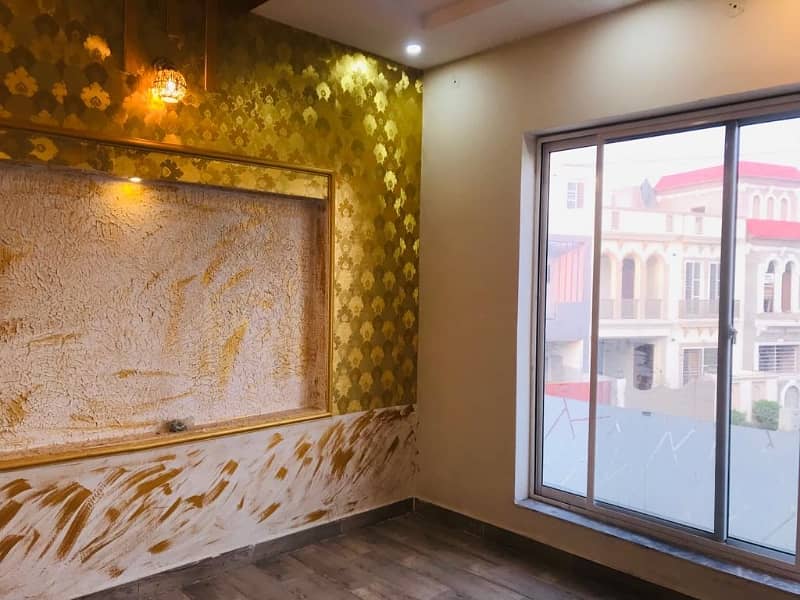 A 5 Marla House In Cavalry Extension Is On The Market For Sale 2