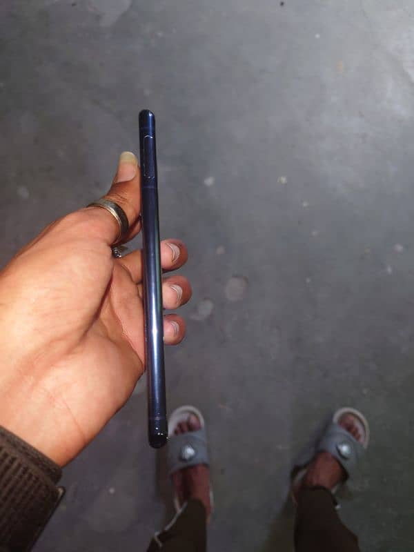 Sony Xperia 5 Mark II 2