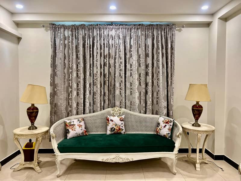 3 Bedrooms apartment available on daily and weekly basis 11