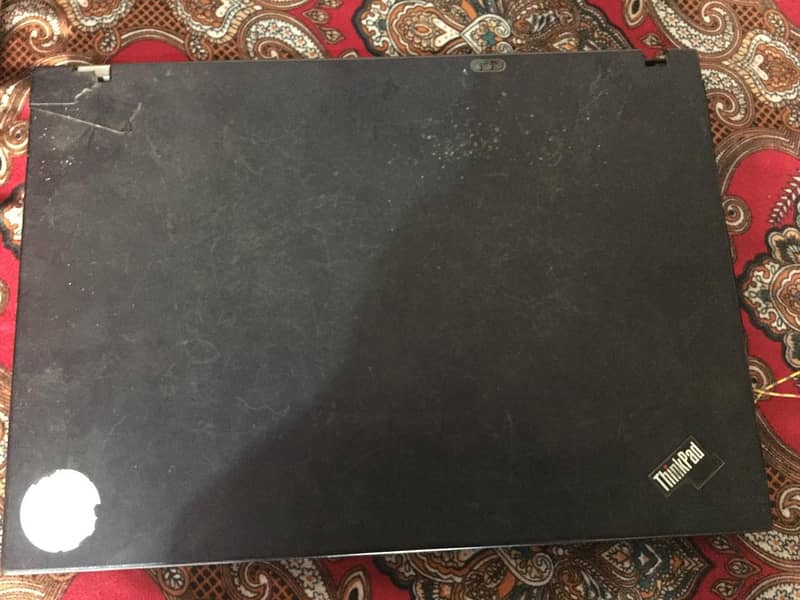 laptop core i2 2GB ram 160GB HARD WITH CHARGER 03286478503 2