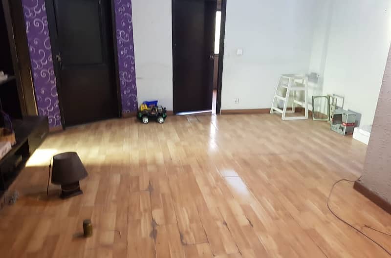 4 Marla 2nd Floor Office For Rent In DHA Phase 3,Block Y, Lahore. 3