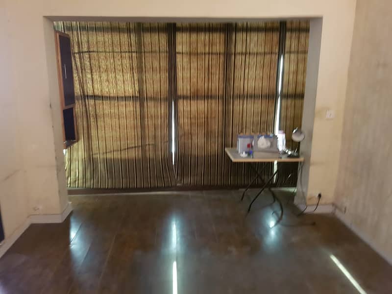 4 Marla 2nd Floor Office For Rent In DHA Phase 3,Block Y, Lahore. 11