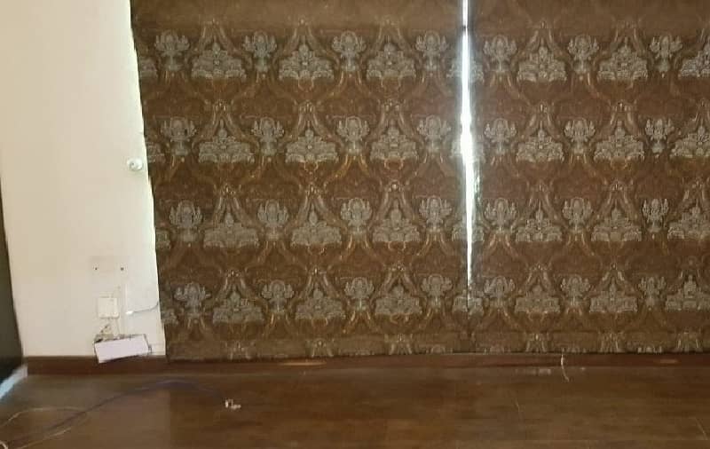 4 Marla 2nd Floor Office For Rent In DHA Phase 3,Block Y, Lahore. 13