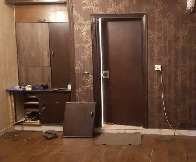 4 Marla 2nd Floor Office For Rent In DHA Phase 3,Block Y, Lahore. 14