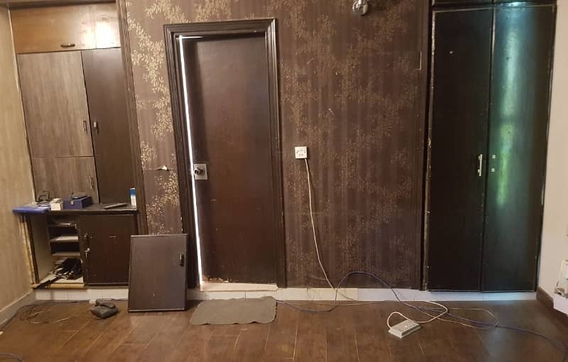 4 Marla 2nd Floor Office For Rent In DHA Phase 3,Block Y, Lahore. 19