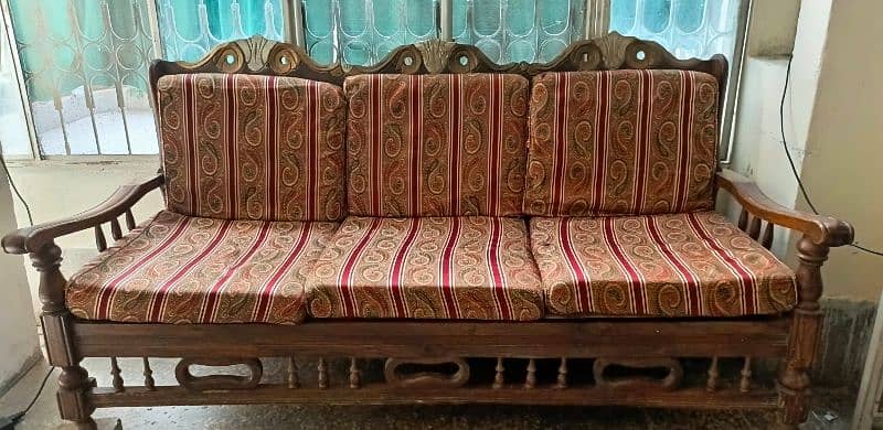 wooden sofa set 5 seater 0