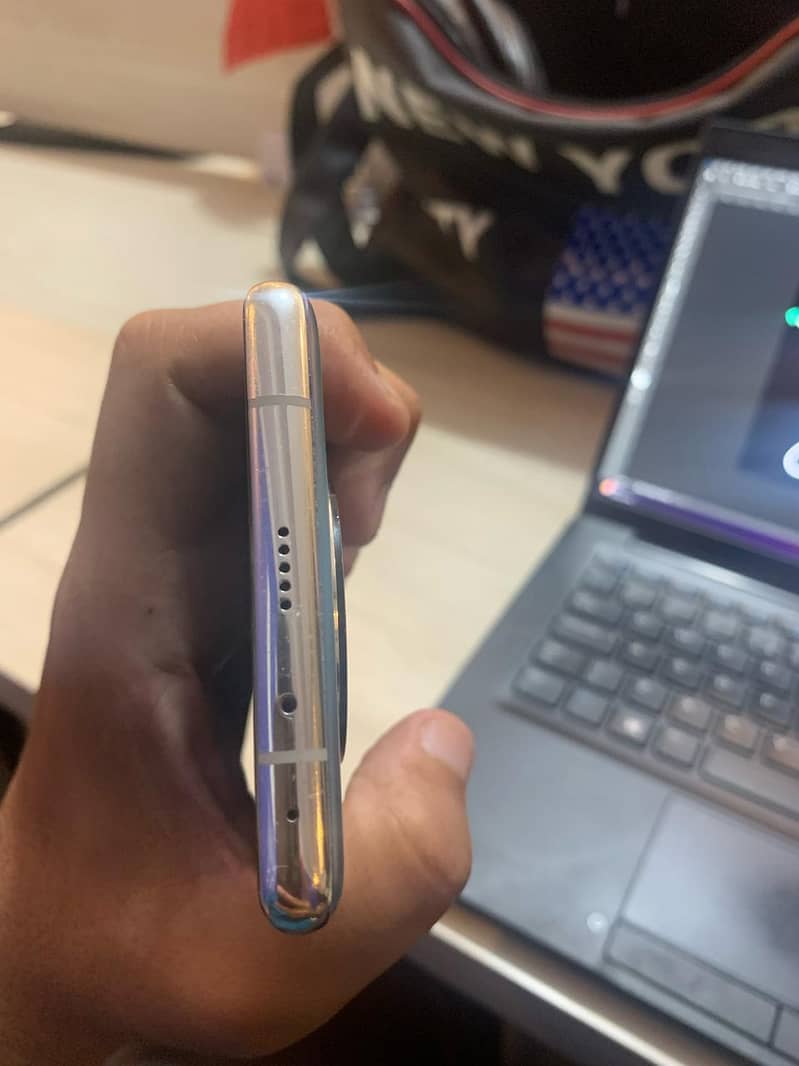 Huawei Mate 40 Pro 5g with box 4
